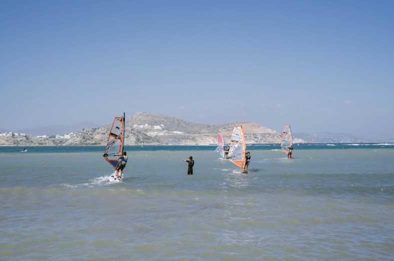 51 windsurfen