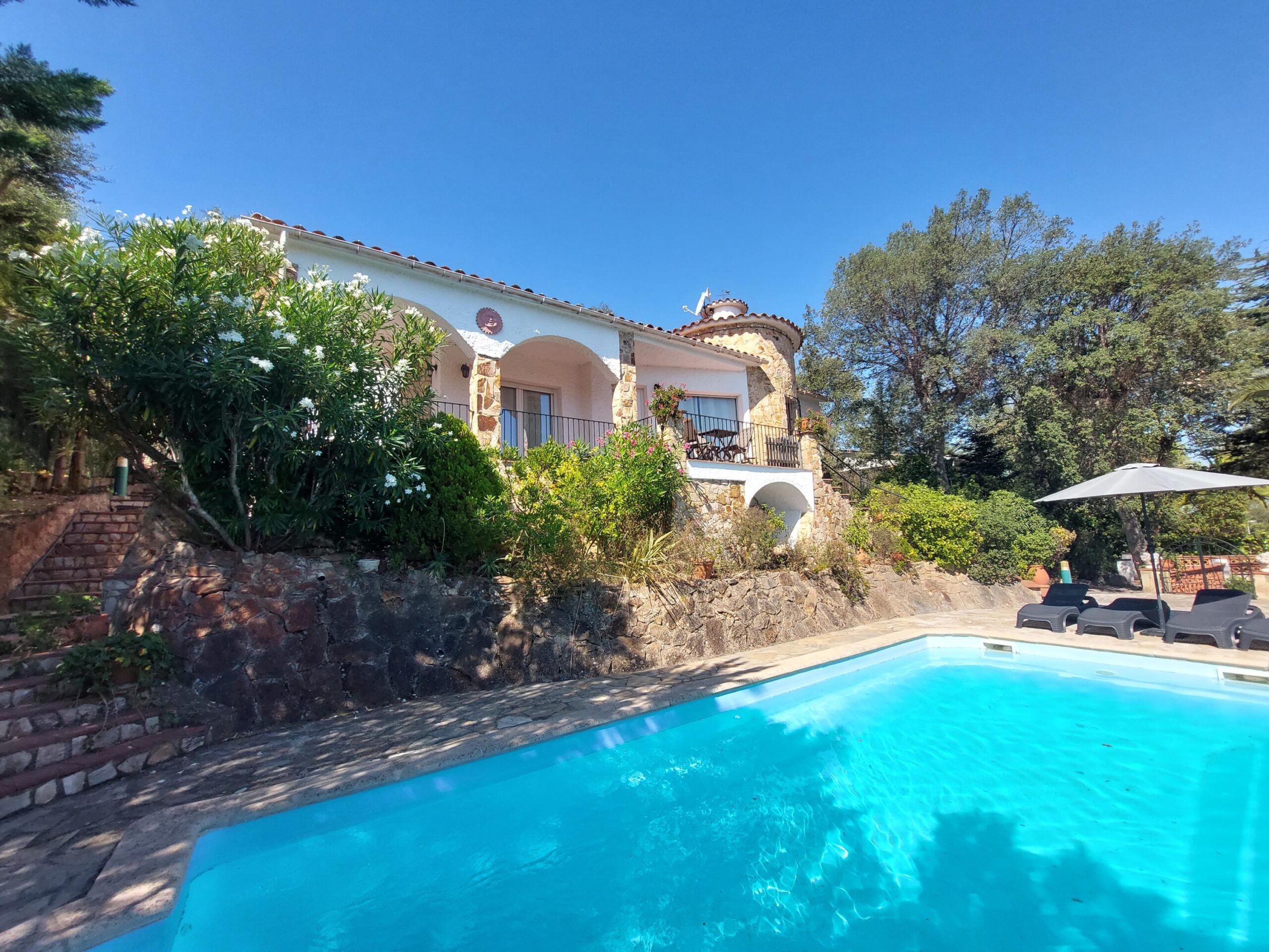 323-vakantievilla-lun-costabrava-spanje-1